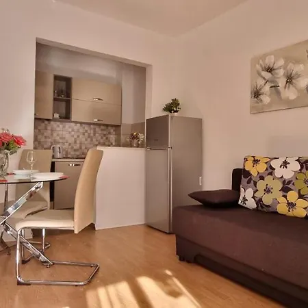 Apartments Cambellezza Kastela Exterior photo